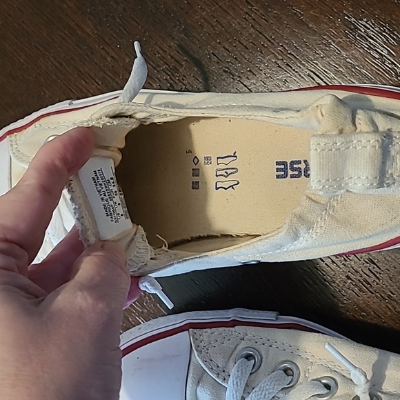 Converse All Star classic off white Excellent preloved condition Size 8 women's - Picture 10 of 12